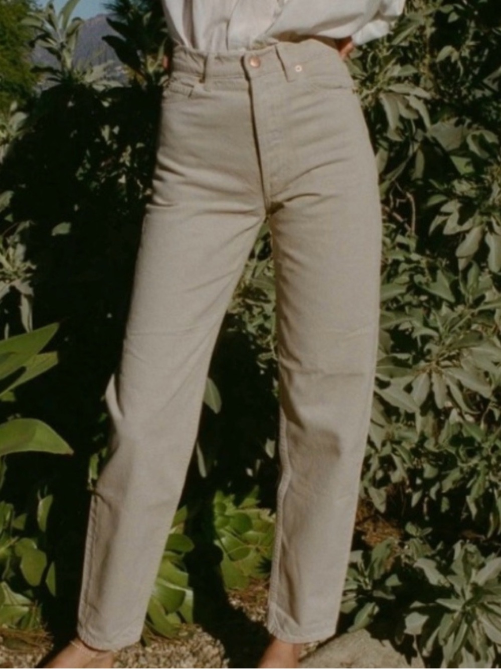 NEW! Doen- Lady Jeans in Moonlight Khaki Cream High Waist Fitted Size 29